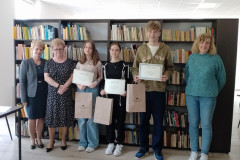 Nagrody-dla-kategorii-starszej