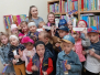 Przedszkolaki w bibliotece w Ołoboku