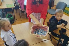 66b89dea-0f01-4817-9f21-927eba7e2075