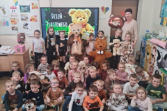 e04cd772-6f3f-40d2-a8d1-5e2cb0e6a0ff