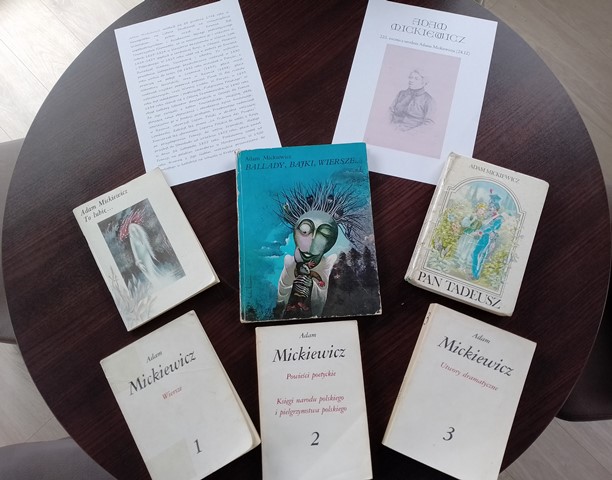 WIESZCZ Z NOWOGRÓDKA